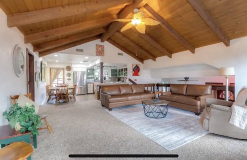 Yosemite Lakes House | Casa Venado: Cozy Mountain Home- Full House Near Yosemite National Park