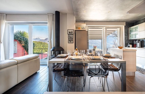 Pianello del Lario House | Casa Verde holiday home with panoramic lake view