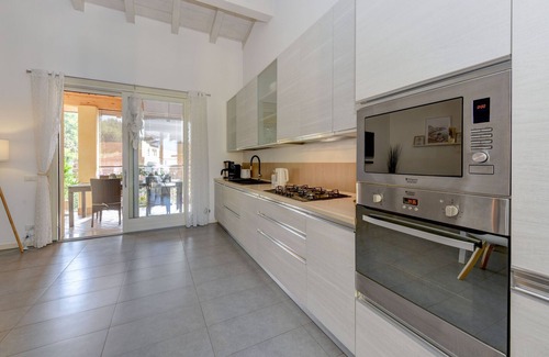 Pieve Vecchia Apartment | Casa Verde near to the beach in manerba