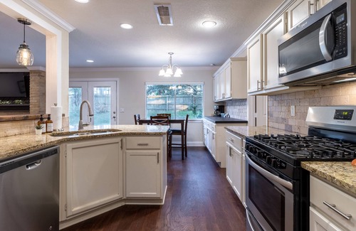 North San Antonio - SAT House | Casa Verde