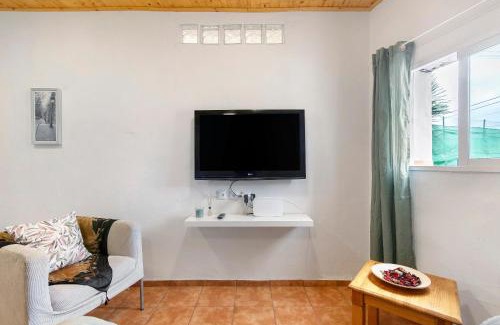 Moya Apartment | Casa Verol B