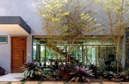 Parque Jardim Amanda House | Casa Versos