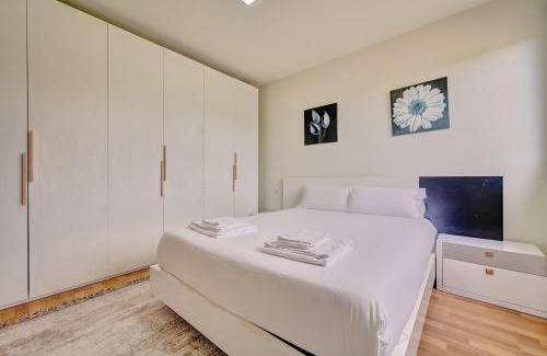 Viana Apartment | Casa Viana by Clabao