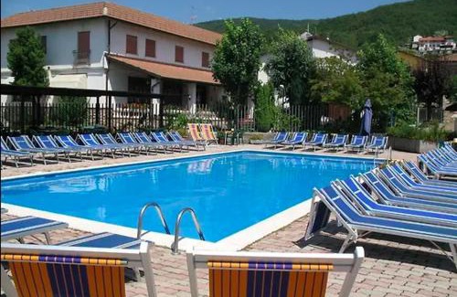 Cantalupo Ligure Hotel | Casa Vicino
