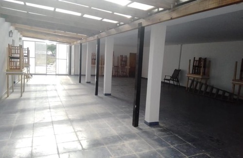 Cerrillos House | Casa Victoria