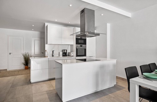 Nueva Andalucia Apartment | Casa Vida - Stylish 3-bed near Puerto Banus!