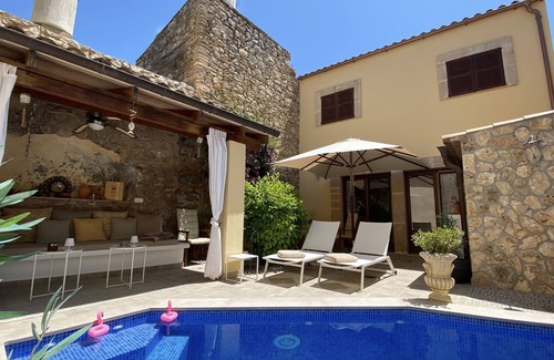 Arta House | CASA VIDA town house/finca with pool, air conditioning - feel-good factor PLUS