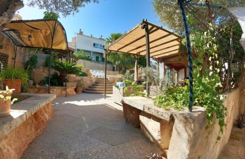 Sant Jordi House | Casa Villa Maria