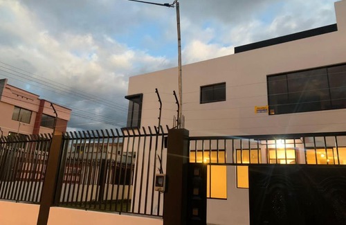 Sangolqui House | Casa Villarreal