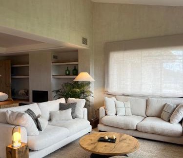 Fontanilles House | Casa Vinyanova