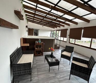 Jocotitlan House | Casa Viole