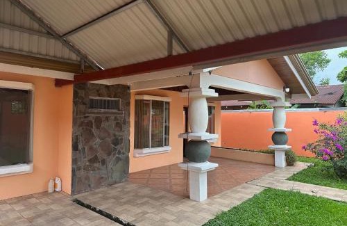 La Fortuna House | Casa Vista al Volcan, La Fortuna