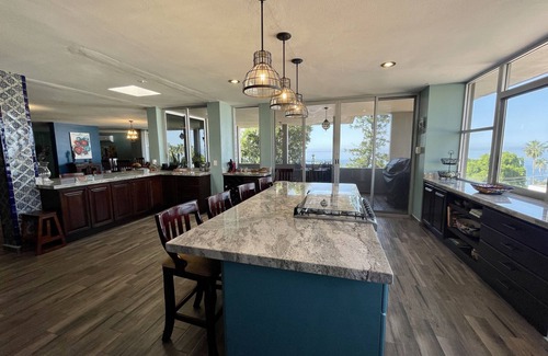Balcones de Loma Linda Condo | Casa Vista Azul- Perfect location! Stunning ocean views, near Olas Altas/Centro