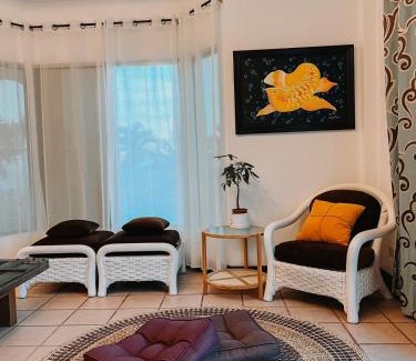Talisay House | Casa Vista Talisay Overlooking House With Pool cel
