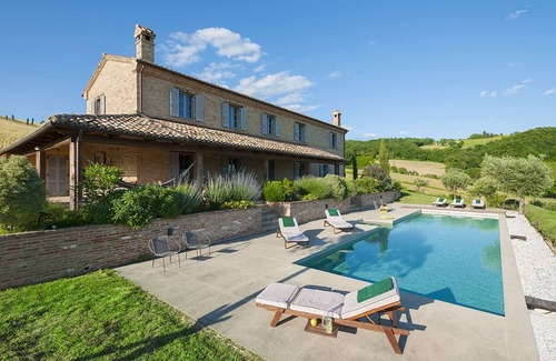 Matelica Villa | Casa Vita 8 by Marche Holiday Villas