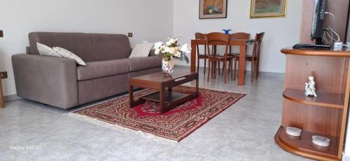 Cava Manara House | Casa Vittoria