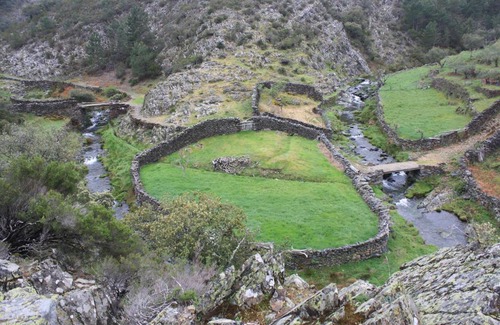 Erias House | Casa Zambrana