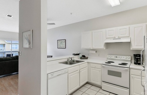 WaterSound West Beach Condo | CasaAzalea-2BR/2BA Pool+Golf Cart-3min to Beach!