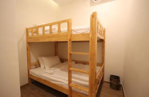 Lubuk Baja House | Casabella Homestay 103 Batam Penuin