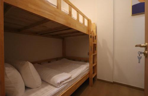 Lubuk Baja House | Casabella Homestay 202 Batam Penuin