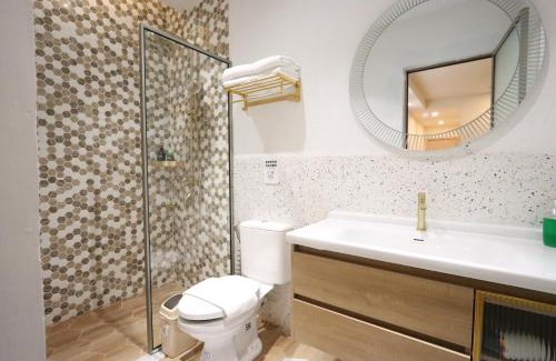 Sei Pinang House | Casabella Homestay 305 Batam Penuin