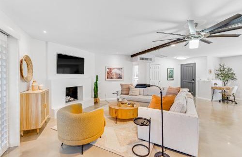 Casas Adobes West House | Casablanca Retreat