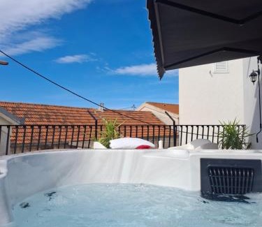 Okrug Donji Villa | CasaCalla