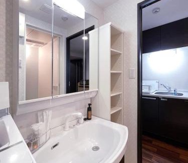 Hiroshima City Centre Apartment | Casaen - Vibrant City Stay at 1 BR Apt up to 6 ppl