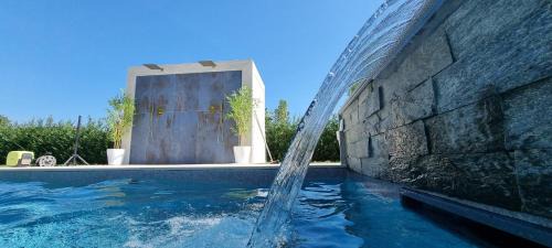 Chioggia Apartment | CasaKadd001Luxury Heated Pool Garden PatioBarbeque