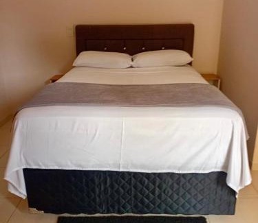 Sao Jose do Rio Preto House | Casal Suíte Privativa com Sacada