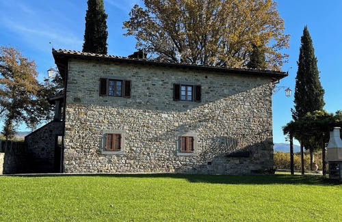 Bibbiena Villa | Casale Chiesina.nVilla in Tuscany for the EXCLUSIVE USE of the guest.