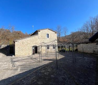 Casalciprano House | Casale Cipriani