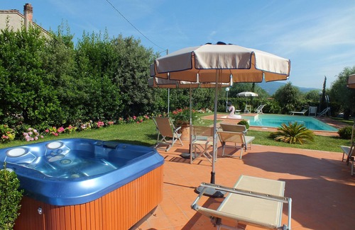 Latignano House | Casale Degli Zizzoli "The Barn"
