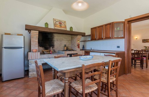Cantalupo Villa | Casale Nocciolo 9 - Five Bedroom Villa, Sleeps 9
