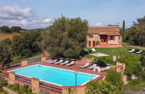 Campagnatico Villa | Casale Ombrone 11, Emma Villas