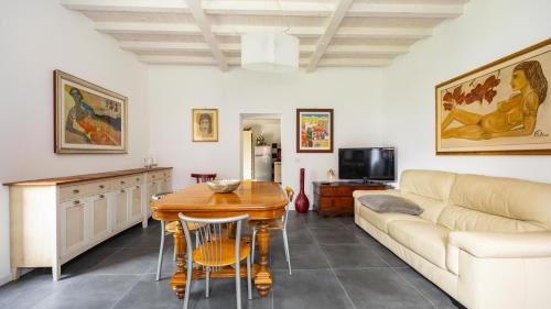 Ceccano Villa | Casale Paolina by Rentbeat