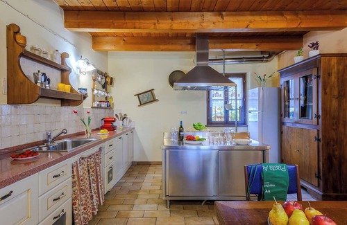 Cartoceto Villa | Casale Partemio 8 Marche Holiday Villas