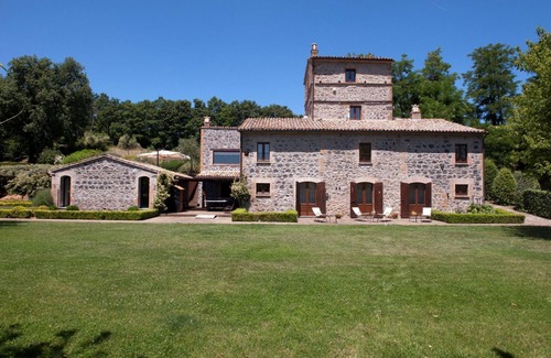 Porano Villa | Casale Porano - Holiday Country Villa with swimming pool in Umbria