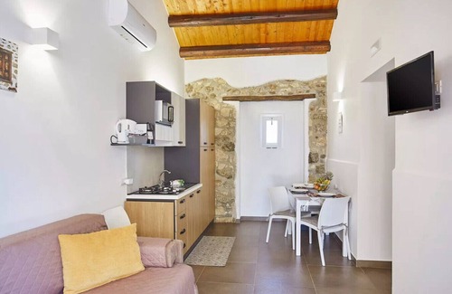 Ummari Apartment | Casale Sammartano by L.A.Apartments - Maria Pia Apartment