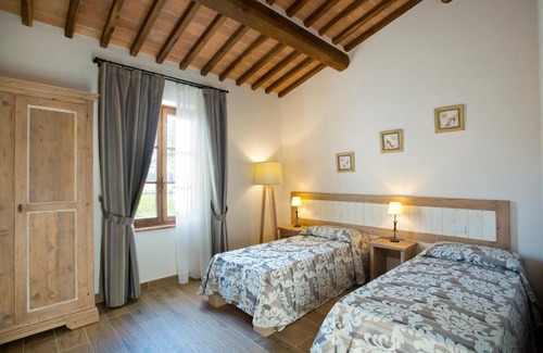 Chiusdino Apartment | Casale San Galgano