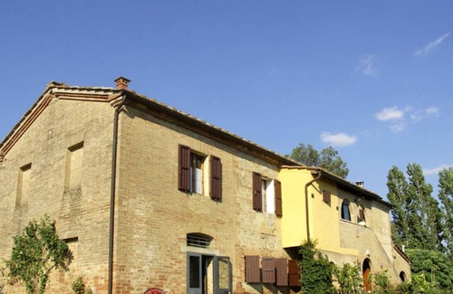 Bollano Villa | Casalunga, beautiful farmhouse with swimming pool and garden