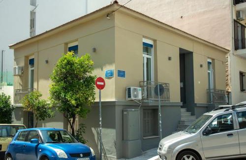 Peiraiki House | Casanova94 Guesthouse