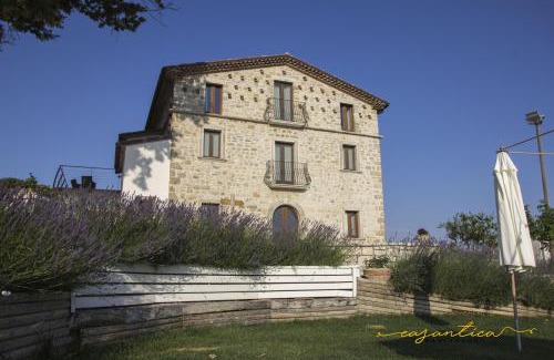 Circello Resort | casAntica agriresort -Suites & Casa sull'albero