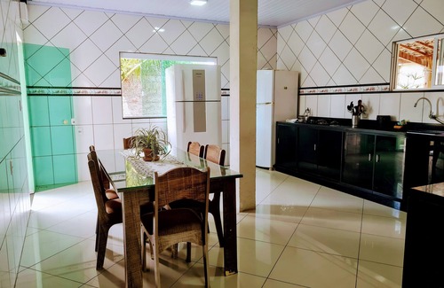 Barra do Jacuipe House | (Casaparatemporada15) 4 bedrooms with access to the beach and Jacuípe river