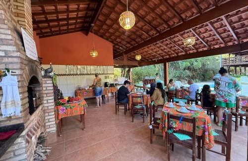 Sao Luiz Do Paraitinga Bed & Breakfast | Casarão verde