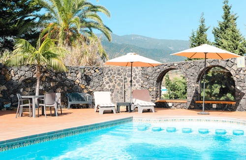 Brena Alta Villa | Casas Bungalows Los Pajeros