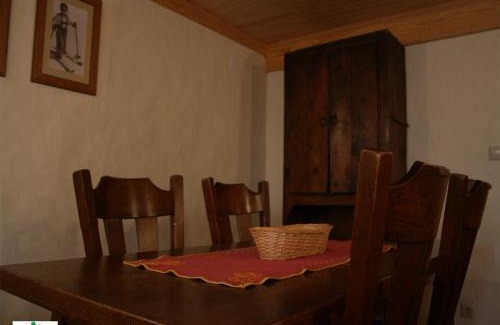 Seia House | Casas Da Ribeira
