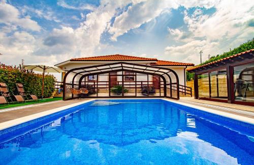 Travanca House | Casas das Pedrinhas by Paisagens Inéditas