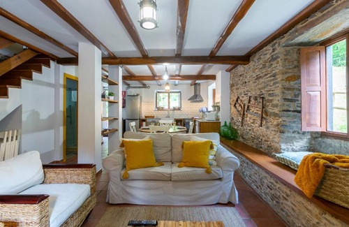 Medin House | Casas del Molino - Muiños do Mainzoso Turismo Rural