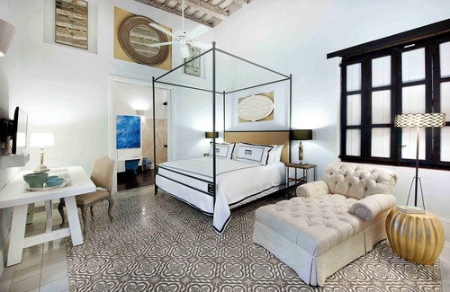Ciudad Nueva Hotel | Casas del XVI